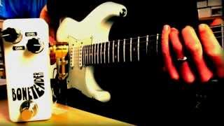 Video thumbnail for Lovepedal Bonetender by Mike Hermans