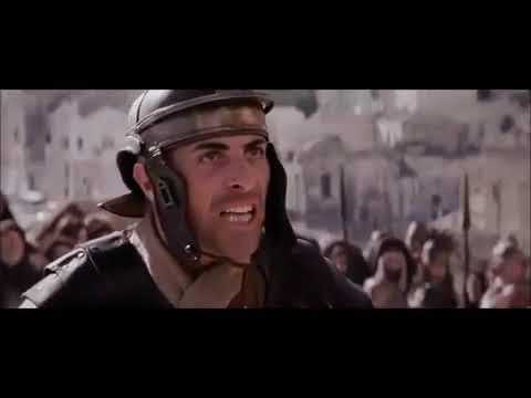 V ESTAÇÃO Simão de Cirene ajuda Jesus a carregar a Cruz