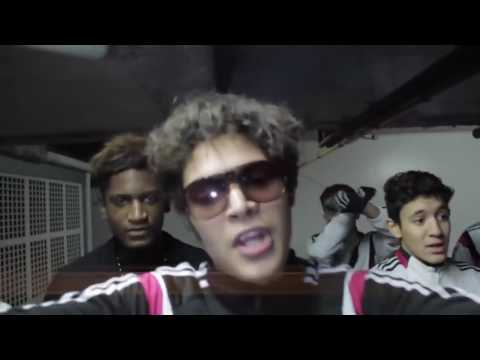 MMZ Feat Mom's GDZ - DANS LE FOUR (Clip Officiel)