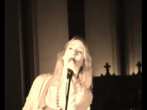 Hallelujah    Leonard Cohen  Eve Selis   Lisa Redford live