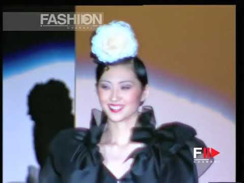 "Workers for freedom" Spring Summer 1995 New York 6 of 6 pret a porter woman by FashionChannel