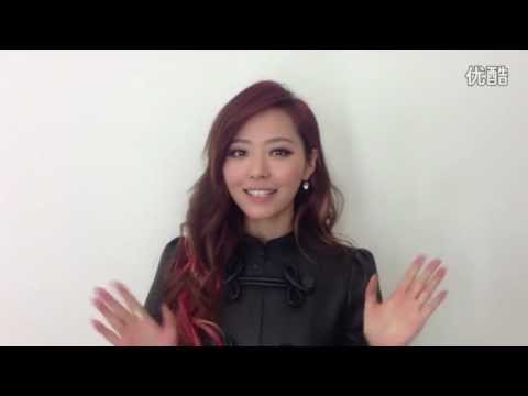 張靚穎祝賀小提琴家文薇新專輯發行