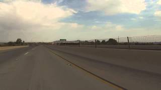 preview picture of video 'Crossing the Colorado River intact - Honda Odyssey and Chevrolet Spark survive, 30 Jun 13, GOPR0016'