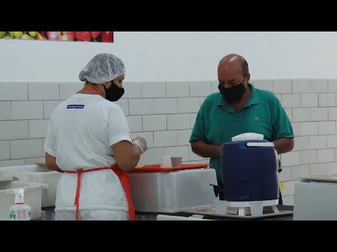 Bom Prato atende normalmente durante fase vermelha
