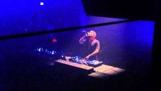 Dillon Francis - Drunk All The Time @ Paris 13-02-15
