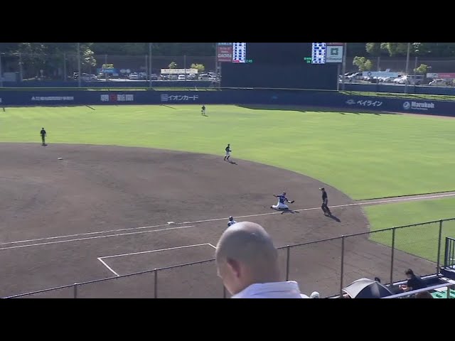 【ファーム】ライオンズ・中田が一塁線ギリギリの球を捕球するファインプレー!! 2018/5/20 F-L(ファーム)