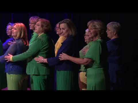 Koor Jade: Zitten in de trein