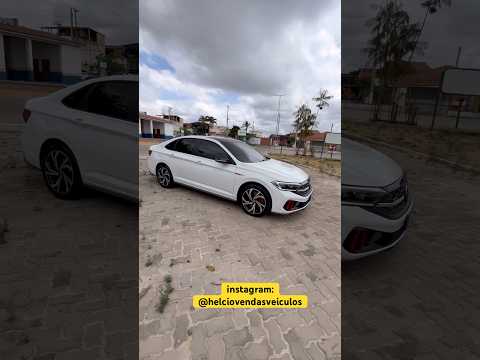 JETTA GLI 2023 C/ 17.700 KM A VENDA