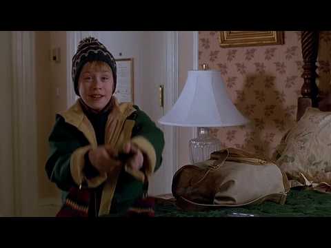 Кевин маккалистер в шапке. Гифка кевин маккалистер. Кевин маккалистер один дома 2 потерянный в нью йорке. Один дома 2 2023. Один дома 2 затерянный в нью-йорке.