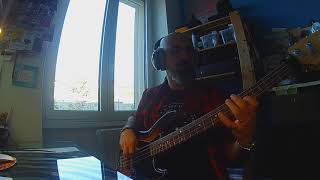 Twenty five to midnight - STING (Bass Cover) &quot;Personal Bassline&quot;