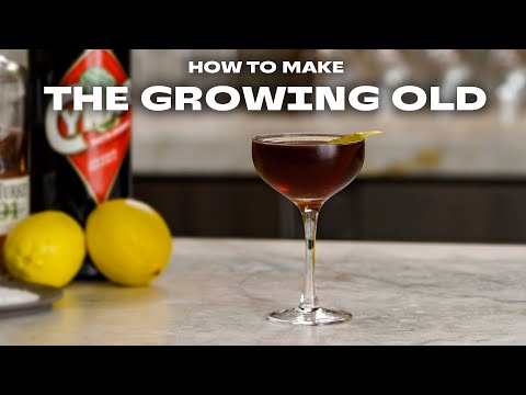 How to Make a Growing Old, the Rule-Breaking Cocktail That Negroni Fans Will Love
