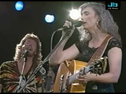 Sweet Dreams - Emmylou Harris