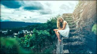 ● Kenneth Thomas feat. Molly Bancroft - Hiding (Ion Blue Remix) ● HQ ♪