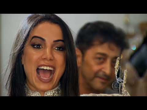 Acompanhe a preparação frenética de Anitta para o desfile pela Mocidade