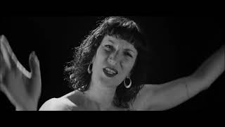NEUS FERRI "Salir Corriendo" (Videoclip)