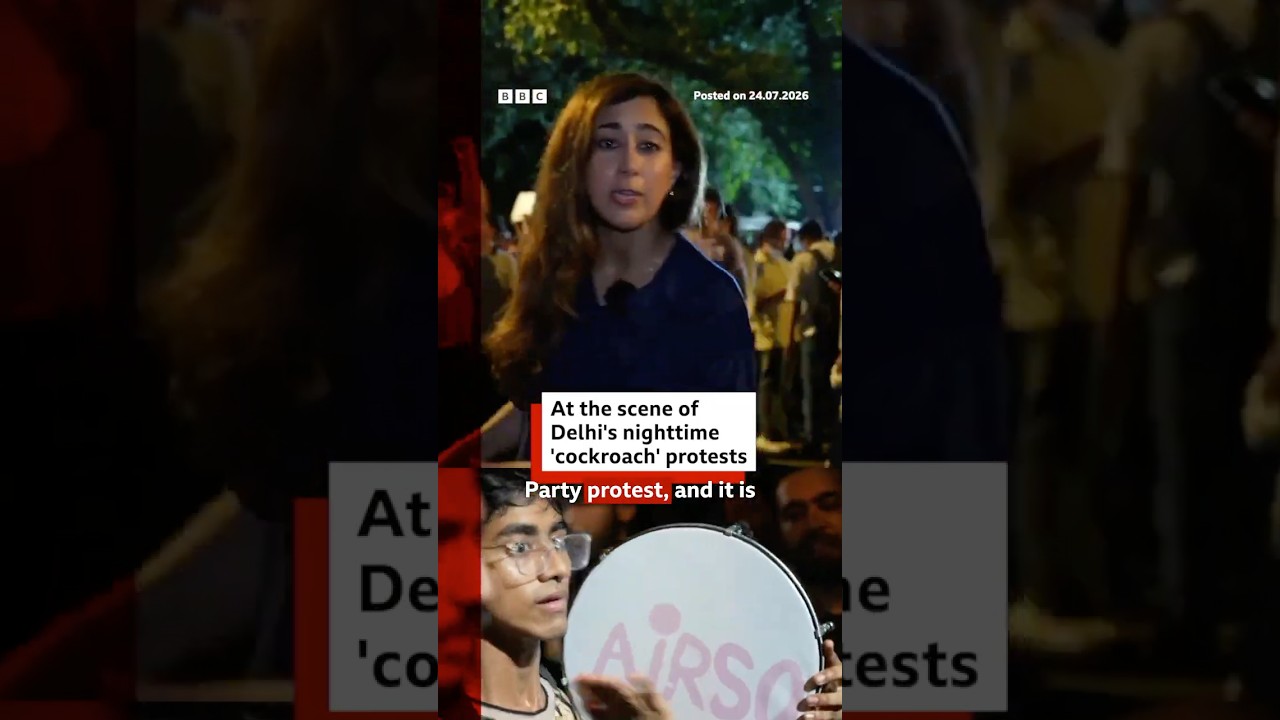 Video: Delhi protesters continue nighttime sit-ins after Modi's fast-track courts pledge on exam leaks