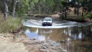 preview picture of video 'Fording California Creek Nymbool to Lappa road'