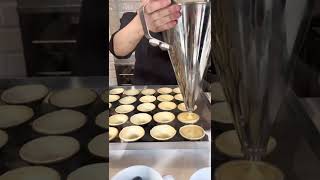 Download lagu Best pasteis de nata in London mp3