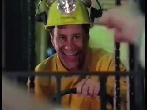 Computer Ghosts (1988) - Warehouse Chase