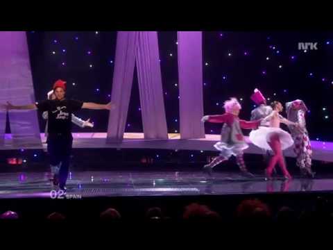 ESC: JIMMY JUMP CRASHES EUROVISION-STAGE