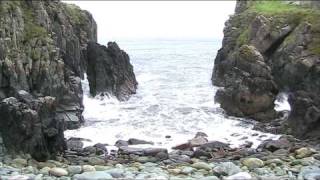 preview picture of video 'Culdaff, west of the pier'