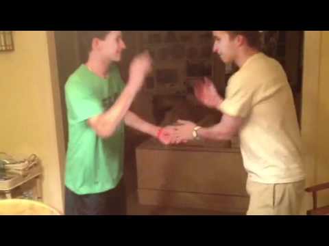 BLUMBERG Bro Shake and Bake