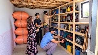 🛠️📦 Building attractive and functional shelves in the warehouse for wo