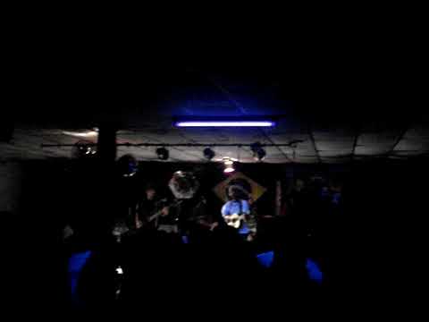 Abertura do Show do Ventania com a Banda Hippie