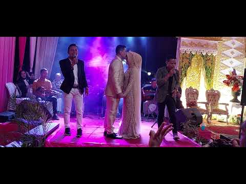 Mencari Alasan Cover Shalliem feat Zul Ikhwan  Penganten Sampai Naik Pentas