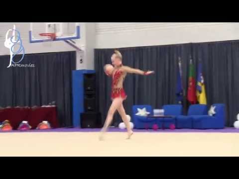 Katri Kapynen - Jyvaskylan Voimistelijat-79' ry (FIN) - Ball - Junior 1999 A - Summer Stars 2014