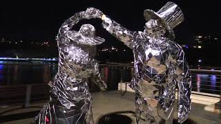 Mirror Couple