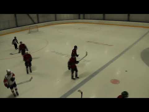 Karhu   Kissat U18 Mestis vs Kiekko Vantaa U18 Mestis