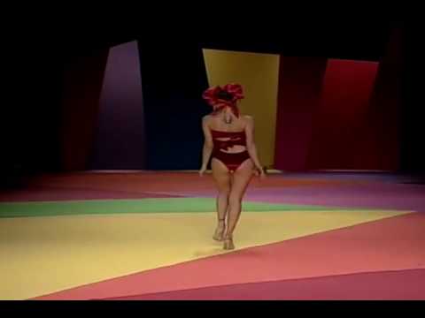 Salinas Bikini - Fashion show 2010 - Parte 2