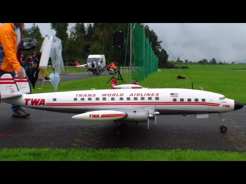 Wet Runway Lockheed Super Constellation L-1049 TWA RC Scale Airplane Model