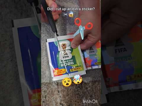 i cut up again a rare sticker🤯 #shorts #worldcup2026 #wm2026 #panini #cr7 #messi #laimer #sticker