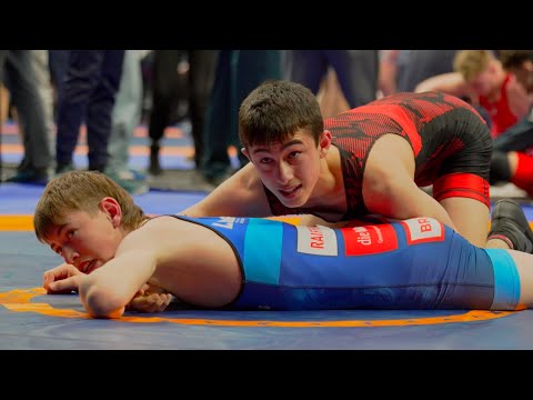 U15 M. Baitazaev (BEL) vs L. Scherrer (SUI). Freestyle 52kg youth wrestling.