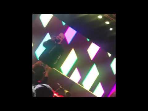 Eirkkk ft lk القنص في المنصه (حفله عمان )