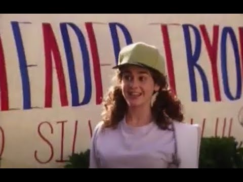 Amanda Show: Misty Tries Out for the Cheerleading Squad (Moody's Point)