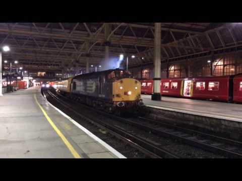 (HD) DRS 37604 TnT Europhoenix 37608 depart Waterloo in style, with clag & sparks! 12/1/17