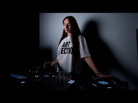 Kristen  - PodCast  #06 Home Session [Melodic Techno / Indie Dance Dj Mix 2025] 4k