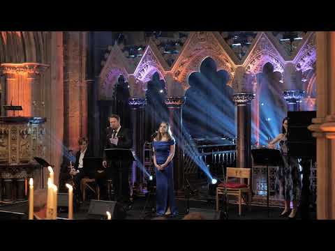 Ave Maria ( Schubert ) | Aimee Banks and Karl McGuckin