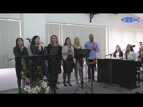 Grupul  - Trăim vremi de har ca Ilie