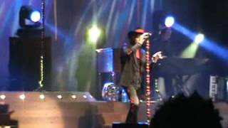 Enrique Bunbury (Gran Rex Argentina) Ella me dijo que no