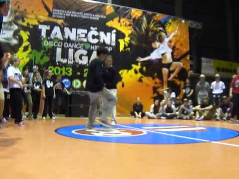 Catch the Groove Vol.1 Battle Fénix vs Left  Love