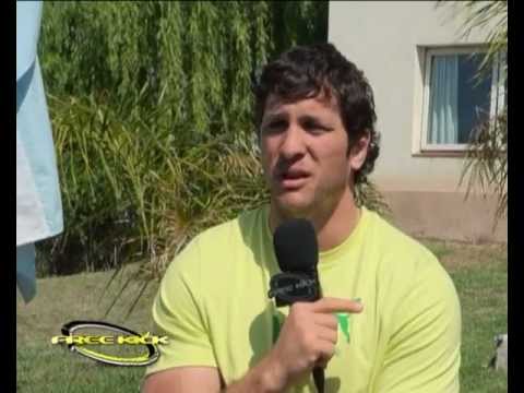 Rugby Cordobés, Genaro Fessia y su vuelta a casa.wmv