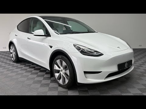 Tesla Model Y RWD 2023 - Image 2
