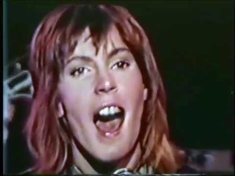 HELEN REDDY - I DON'T KNOW HOW TO LOVE HIM - INTRO BY ROBERT WAGNER - LIVE FROM THE TROUBADOUR 1972