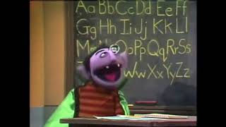 Sesame Street - The Count's First Day of School