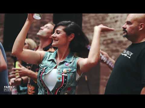 Family Piknik Live - Château de Saint-Izaire : ABSTRAAL