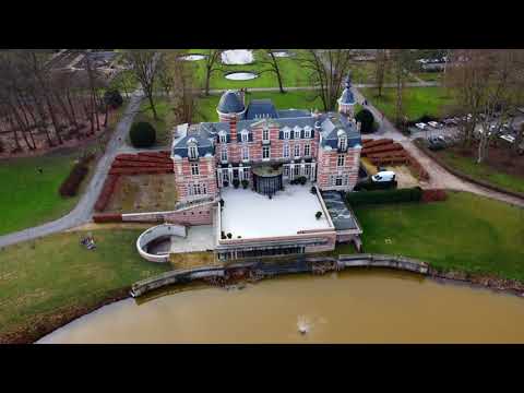 Drone footage of the "Kasteel van Brasschaat" in Belgium